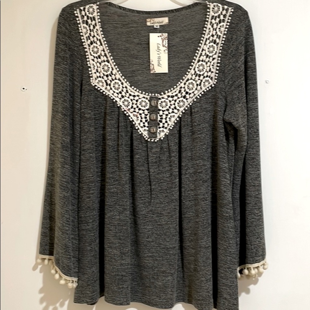 NWT Ladies charcoal gray shirt with pretty cream trim. Size Medium.